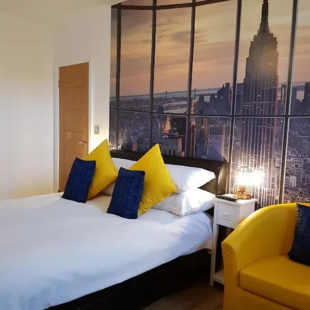 The New Yorker Mini Parking Available