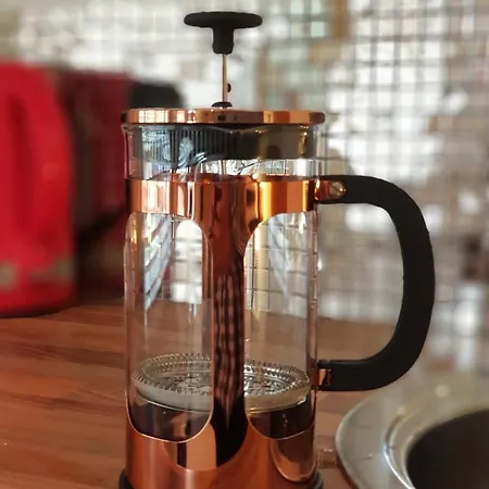 The New Yorker Mini Parking Available Lägenhet